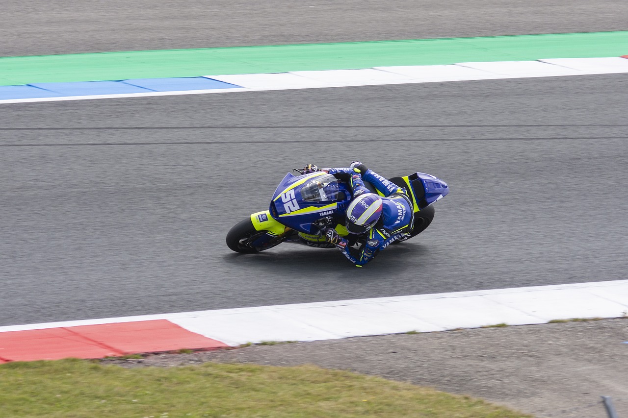 鲁尼是英格 鲁尼是英格